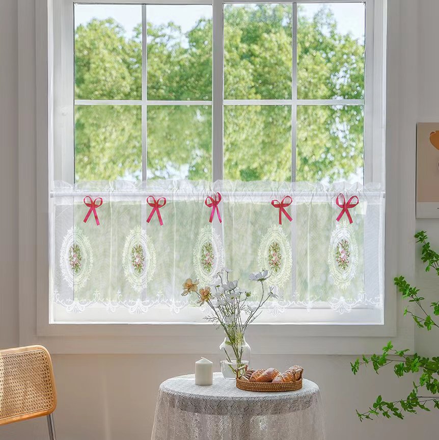 white lace valance