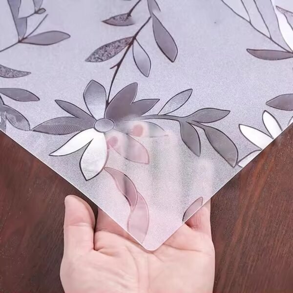 3D Embossing PVC Disposable Tablecloth Rolls (4) 3D Embossing PVC Disposable Tablecloth Rolls