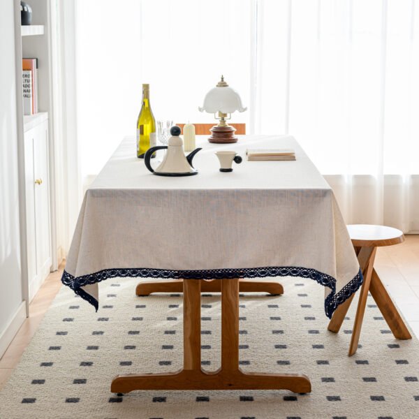 Easy-Care Cotton Blend Tablecloth - Family-Friendly Kitchen Use