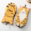 Orange Cat Paw Microwave Oven Mitt - Heat Resistant Cotton (1) Orange Cat Paw Microwave Oven Mitt - Heat Resistant Cotton