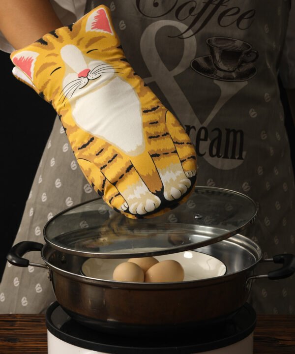 Orange Cat Paw Microwave Oven Mitt - Heat Resistant Cotton (3) Cute Cat Paw Microwave Oven Mitts - Cotton, Orange
