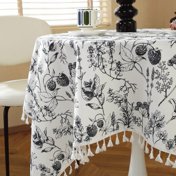 cotton tablecloth (4) Boho Cotton Linen Tablecloth with Tassels