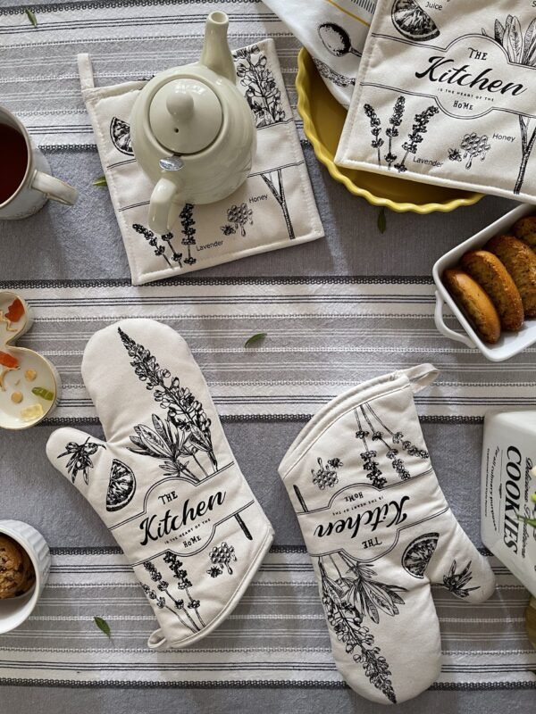 Wholesale white printed cotton oven mitt - custom patterns MOQ 1000pcs