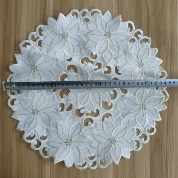 Christmas flower embroidered placemat (5) Round Christmas flower embroidered placemat