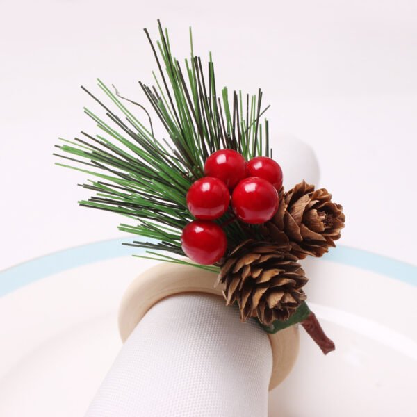 Christmas Fog Pinecone Napkin Ring