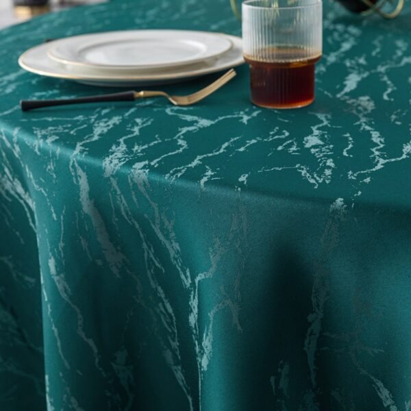 Floral Jacquard Polyester Round Tablecloth | GeoWeave
