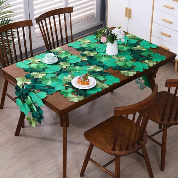 Shamrock Embroidered Placemat (1) Shamrock embroidered placemat St. Patrick’s Day