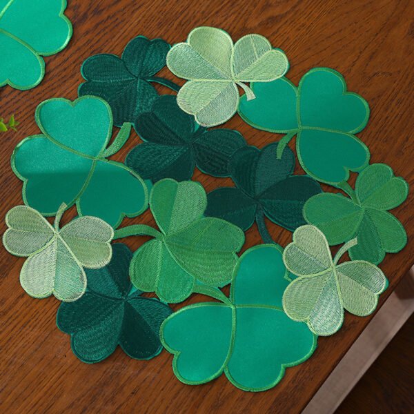 Shamrock Embroidered Placemat (6) Shamrock embroidered placemat St. Patrick’s Day