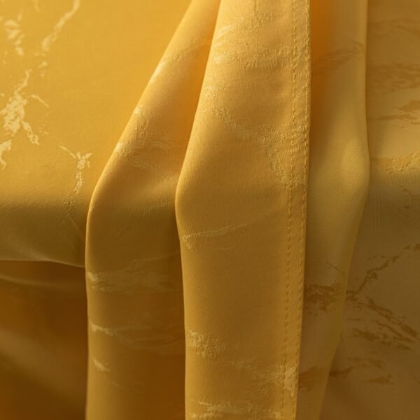 Floral Jacquard Polyester Round Tablecloth | GeoWeave