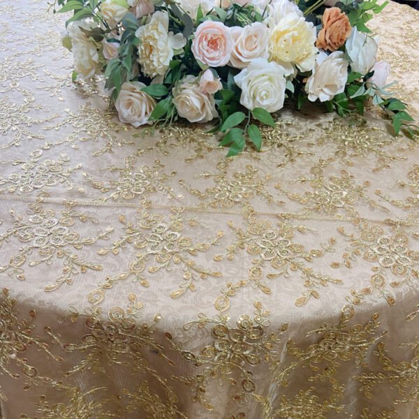 Round Leaf Embroidered Polyester Tablecloth | GeoWeave