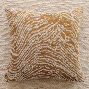 french cream cushion