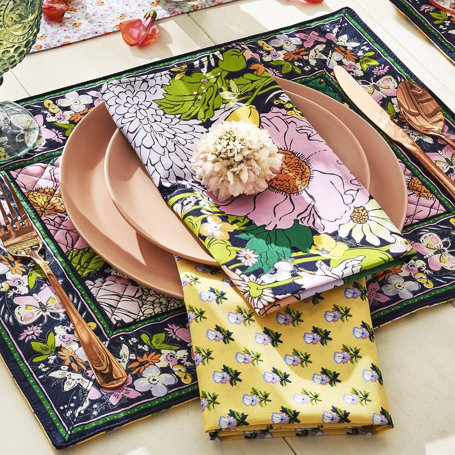 custom embroidered napkin supplier