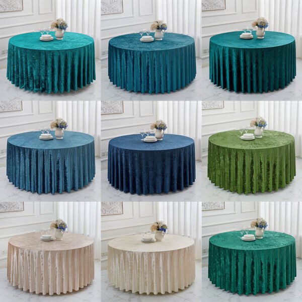 Thick Velvet Round Tablecloth | GeoWeave