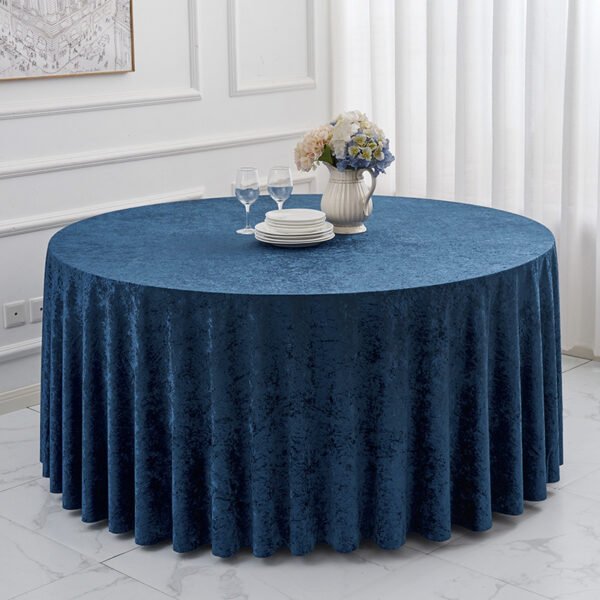 Thick Velvet Round Tablecloth | GeoWeave