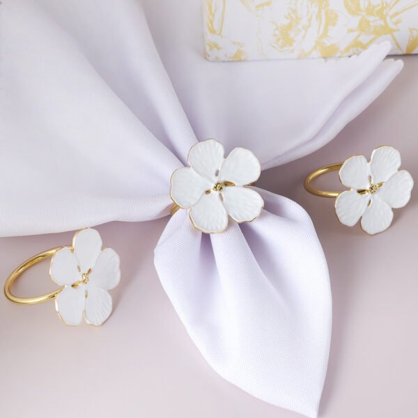 White Flower Napkin Ring Zinc Alloy