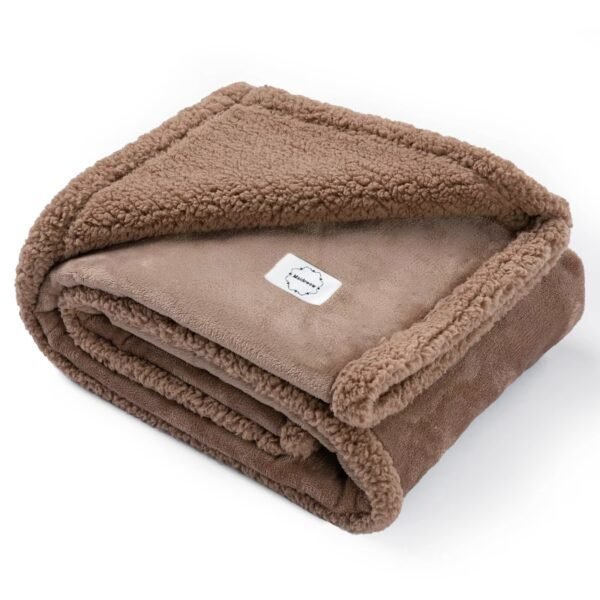 luxury pet bed blankets wholesale (5) Sherpa Flannel Pet Bed Blanket – Luxury OEM Manufacturer