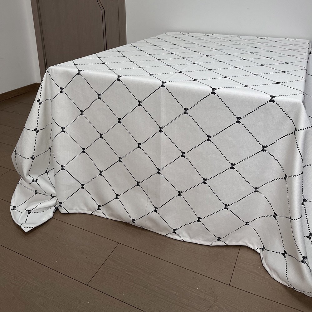 Custom size printed tablecloth