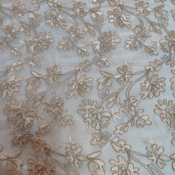 champagne gold tablecloth (3) Champagne Gold Floral Vine Embroidered Tulle Tablecloth for Luxury Events – ER036