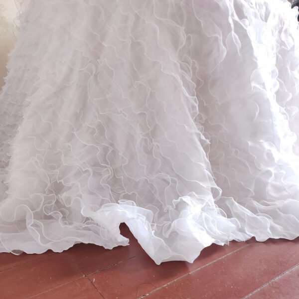 French Style White Embroidered Pleated Tulle Tablecloth for Luxury Weddings – ESW002