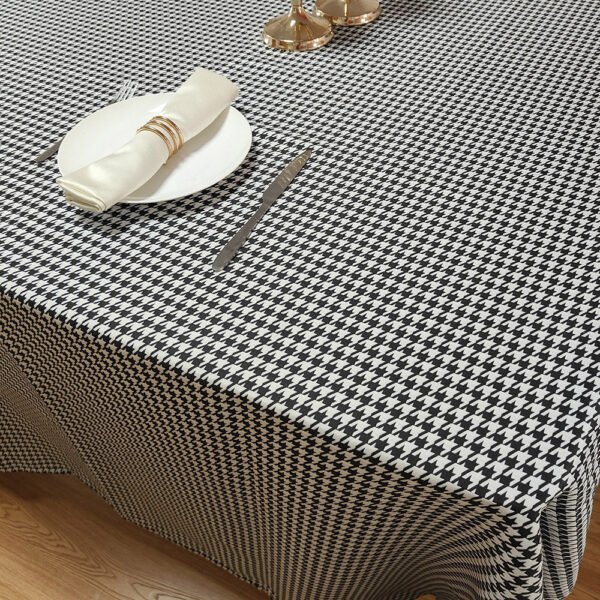 Black & White Houndstooth Jacquard Tablecloth | TC-B056