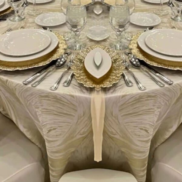 gold jacquard tablecloth (4) Gold Swirl Jacquard Tablecloth Luxury Banquet Style | TC-B037