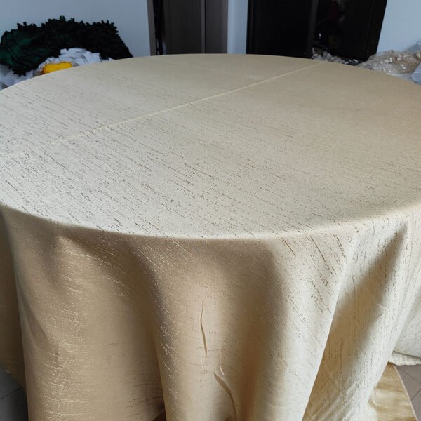 gold round tablecloth (3) Gold Jacquard Round Tablecloth for Event Decor | TC-B116