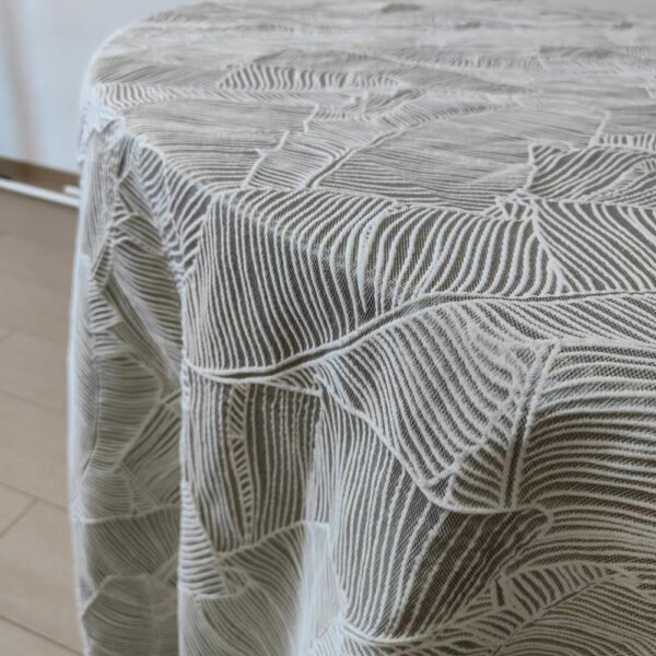 Leaf Pattern Jacquard Tablecloth for Hotel & Event Decor | TC-B097