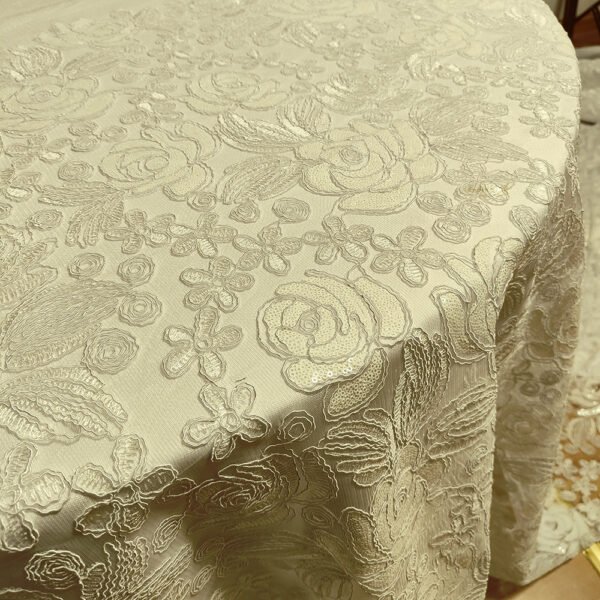 Pearl White Rose Cluster Embroidered Tulle Tablecloth for European Wedding – ER024