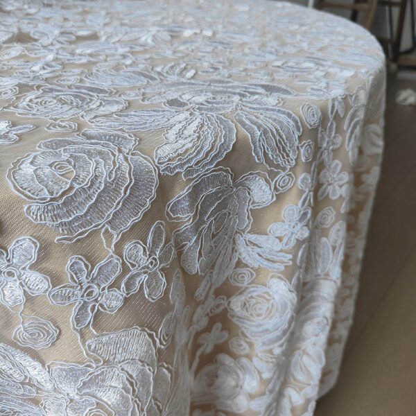 Silver White Rose Embroidered Tulle Tablecloth for French Wedding – ER070