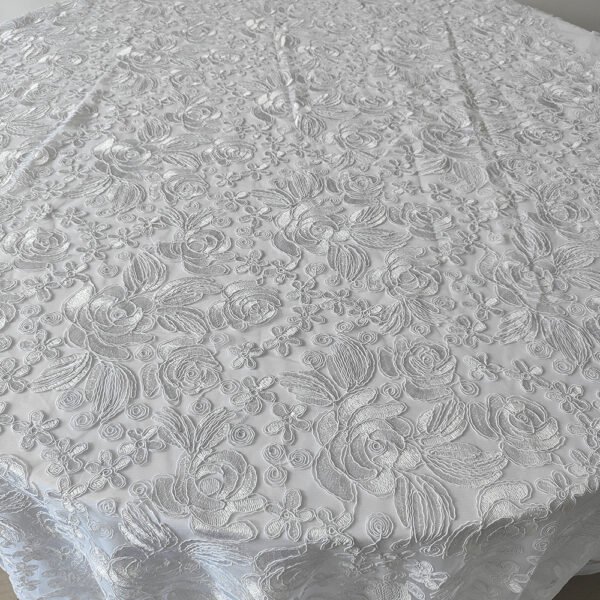 Silver White Rose Embroidered Tulle Tablecloth for French Wedding – ER070