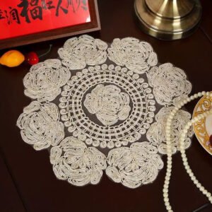 RED MAPLE Vintage Rose Lace Round Placemats Set of 4, Embroidered Floral Table Mats, Decorative Fabric Doily Placemats for Dining Table, Vase, Coffee Table,15 Inch