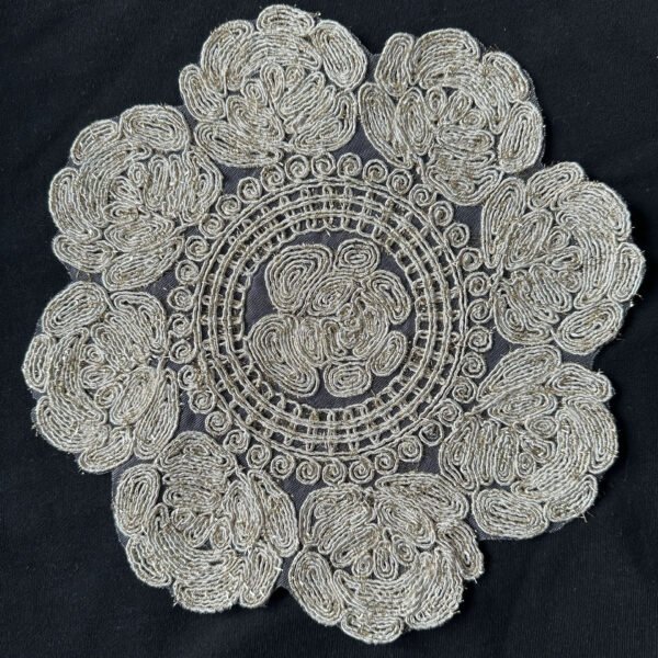 RED MAPLE Rose Embroidered Round Placemats Set of 4, Floral Lace Mesh Table Mats for Dining Table, Vase, Tea Cup, Coffee Table Decor, 15 Inch