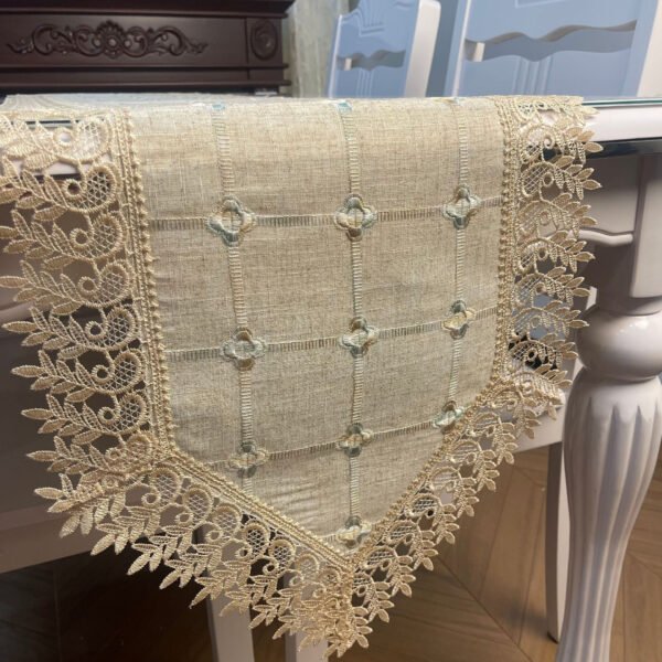 table runner (3) Beige Lace Table Runner
