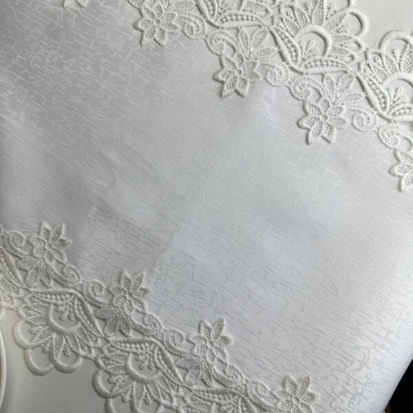 European Cutwork Lace Table Runner